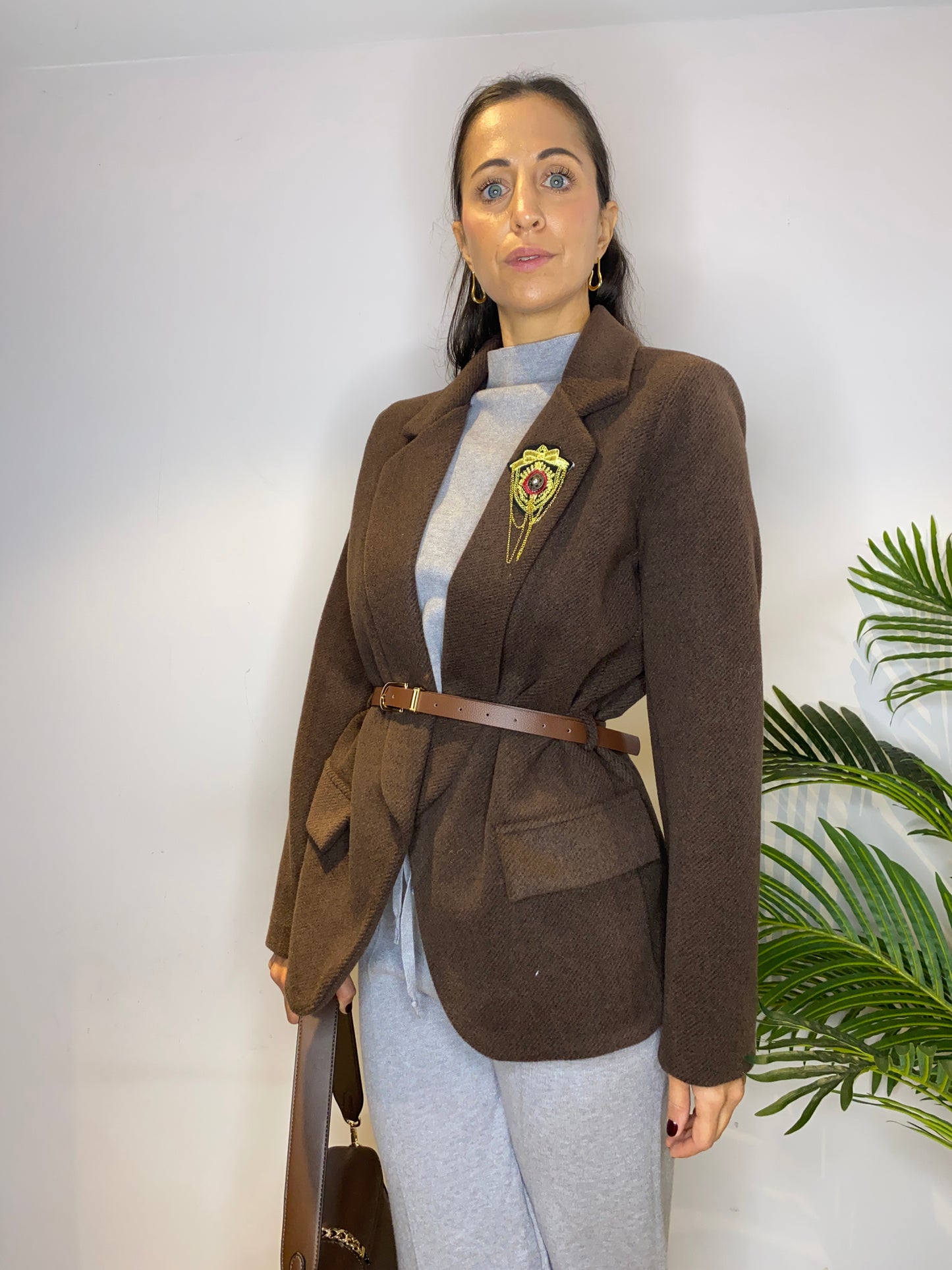 Blazer con cintura Cioccolato