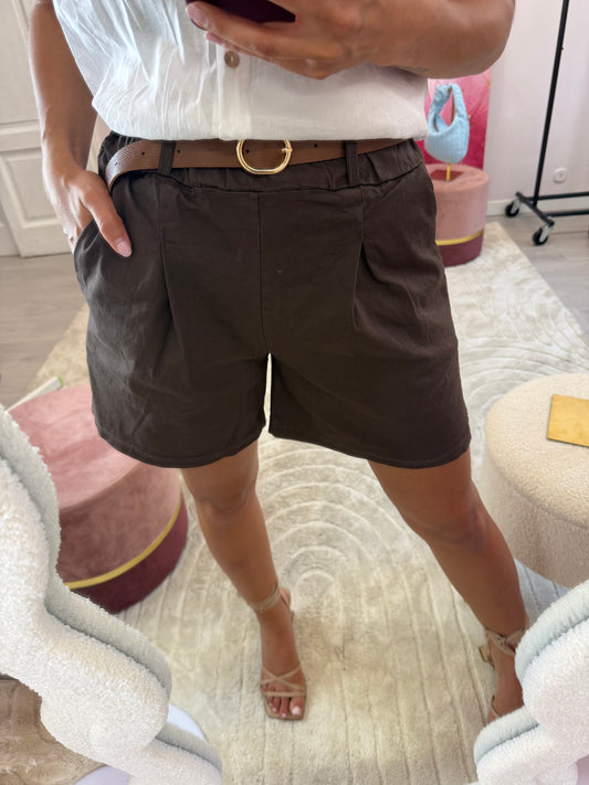 Bermuda con cintura