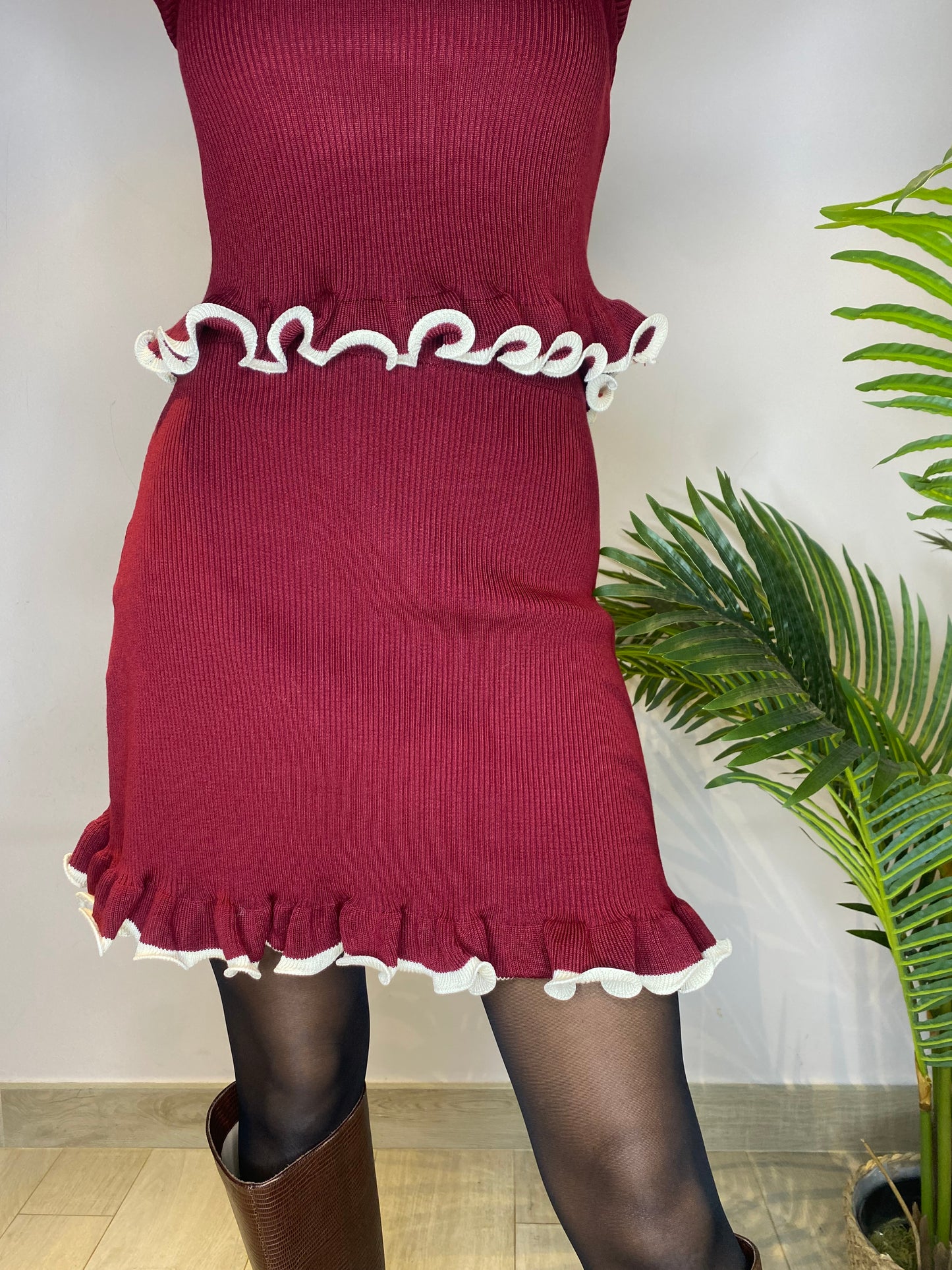 Completo in maglia frou frou Bordeaux